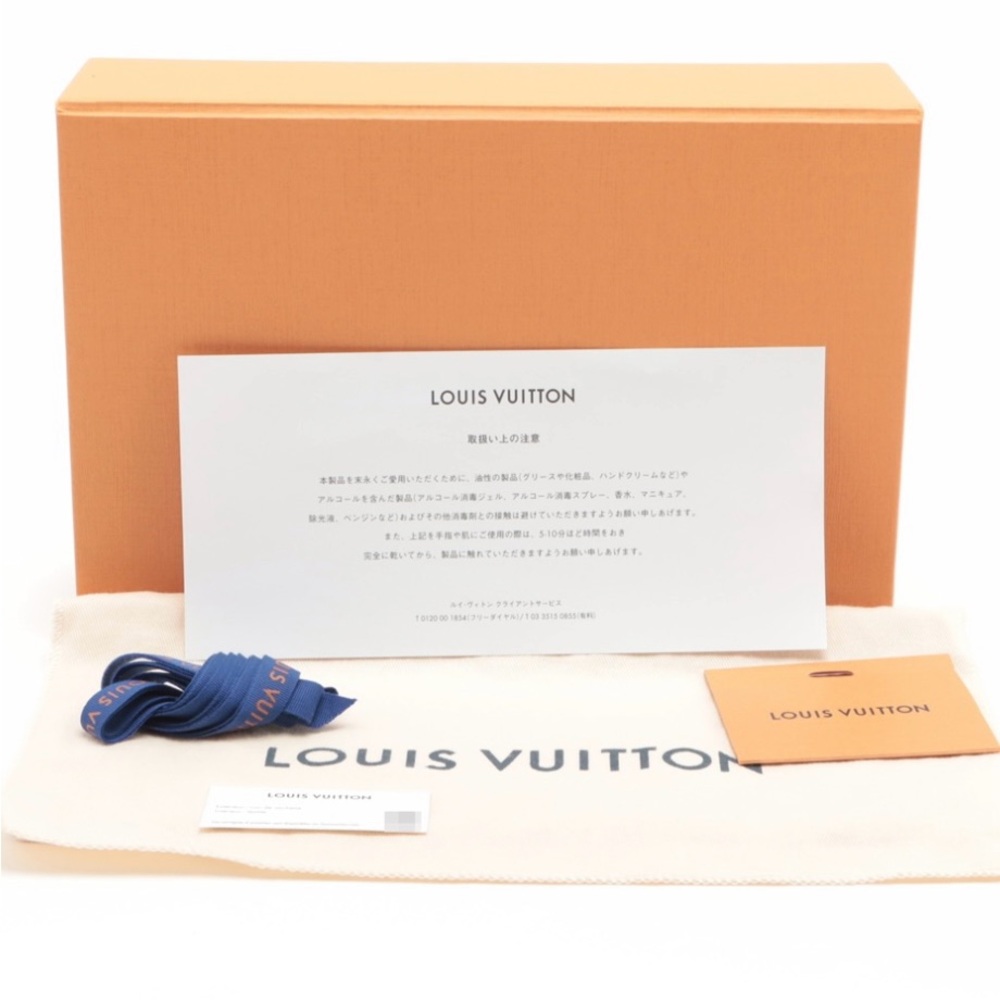 Louis Vuitton Pochette Felicie in Marine and Red - Picture 13 of 13